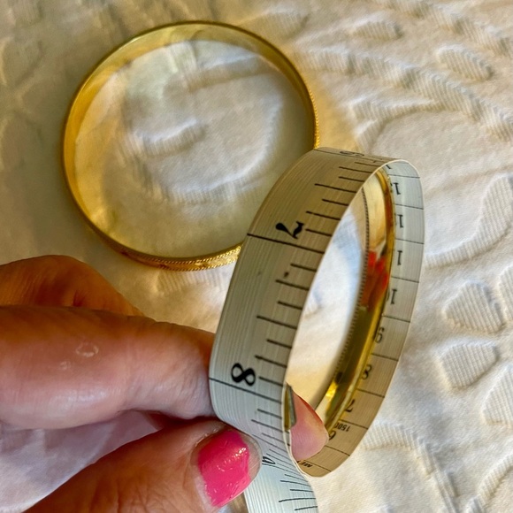 Bangles 22K Gold Plated Numerical Design Set of 2 Bangles Brand New - Picture 5 of 12